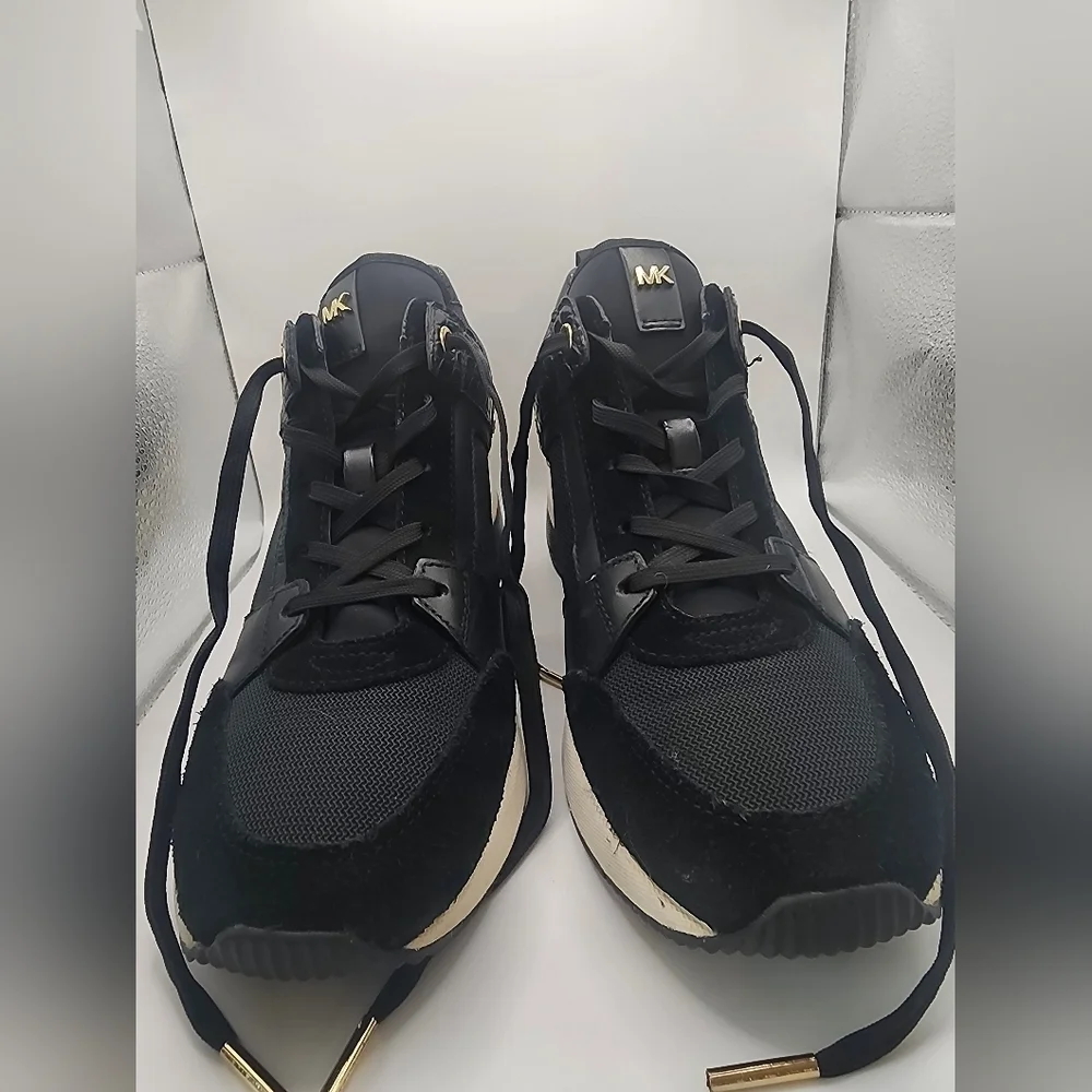 Michael Kors Wedge Sneakers Back And Gold Size 8.5.